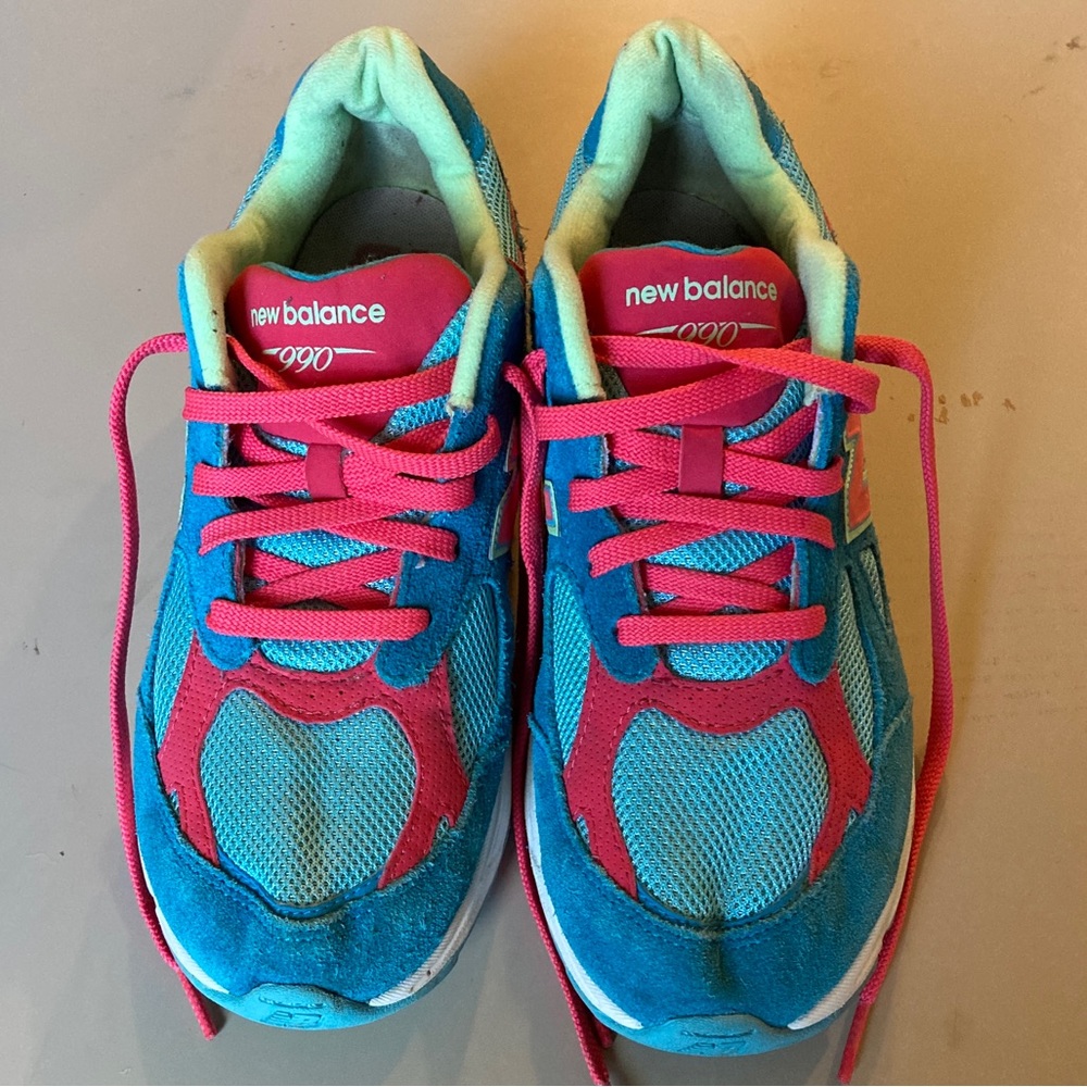 New Balance 990 Blue and Pink Sneakers